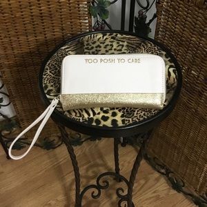 Wristlet NWOT “TO POSH TO CARE” W/ phone charger